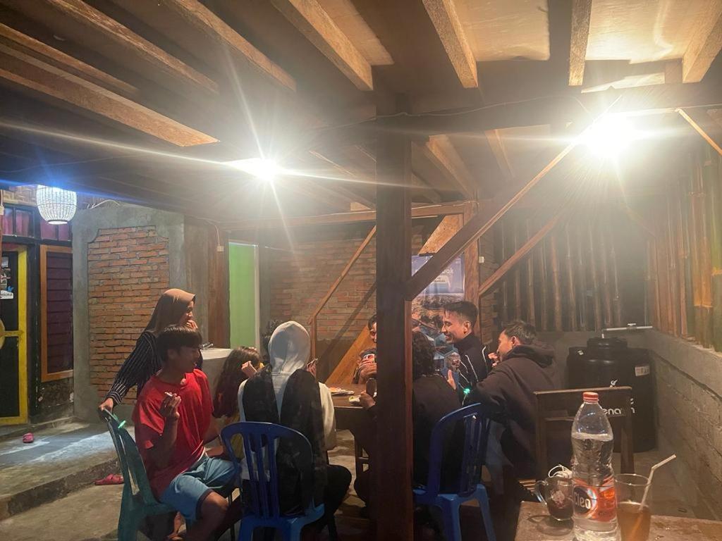 Jaya Homestay Tetebatu Luaran gambar